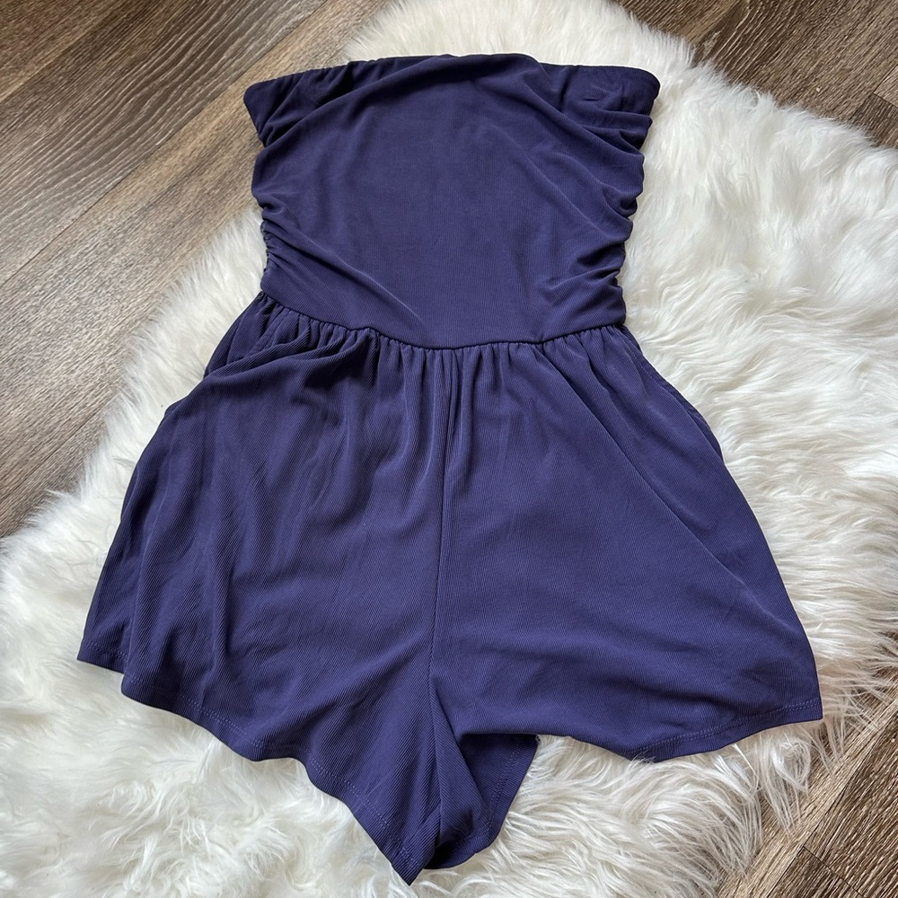 Purple strapless Flowy romper